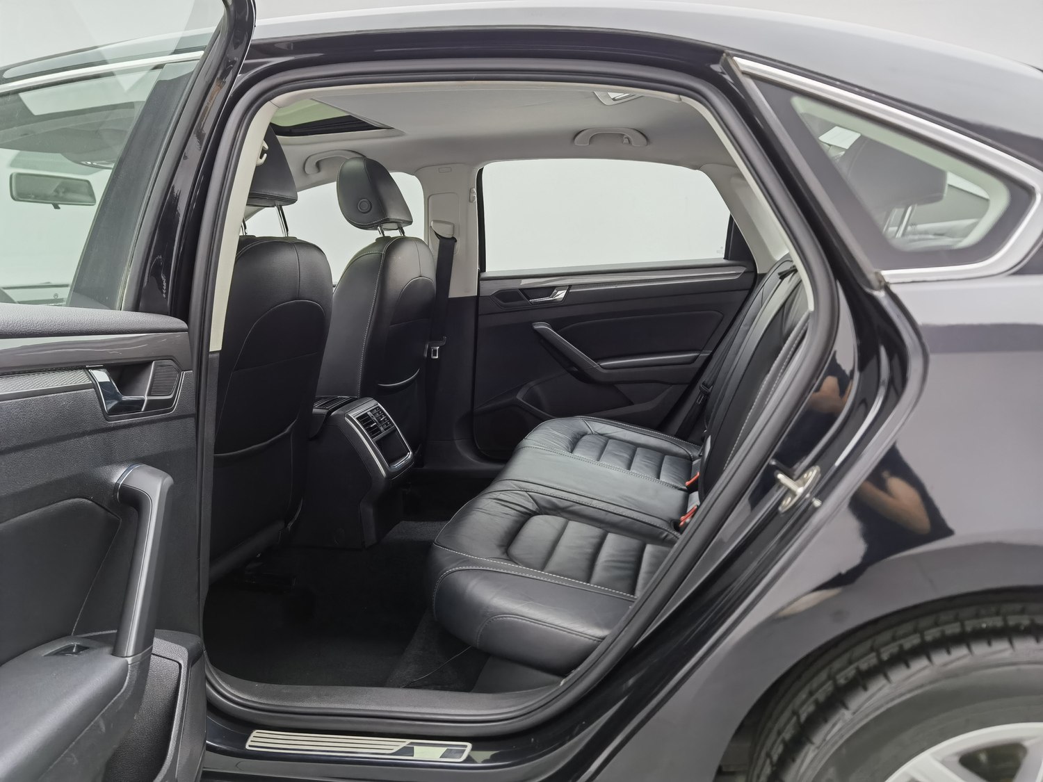 Used Volkswagen Passat 2017 1.8 AT