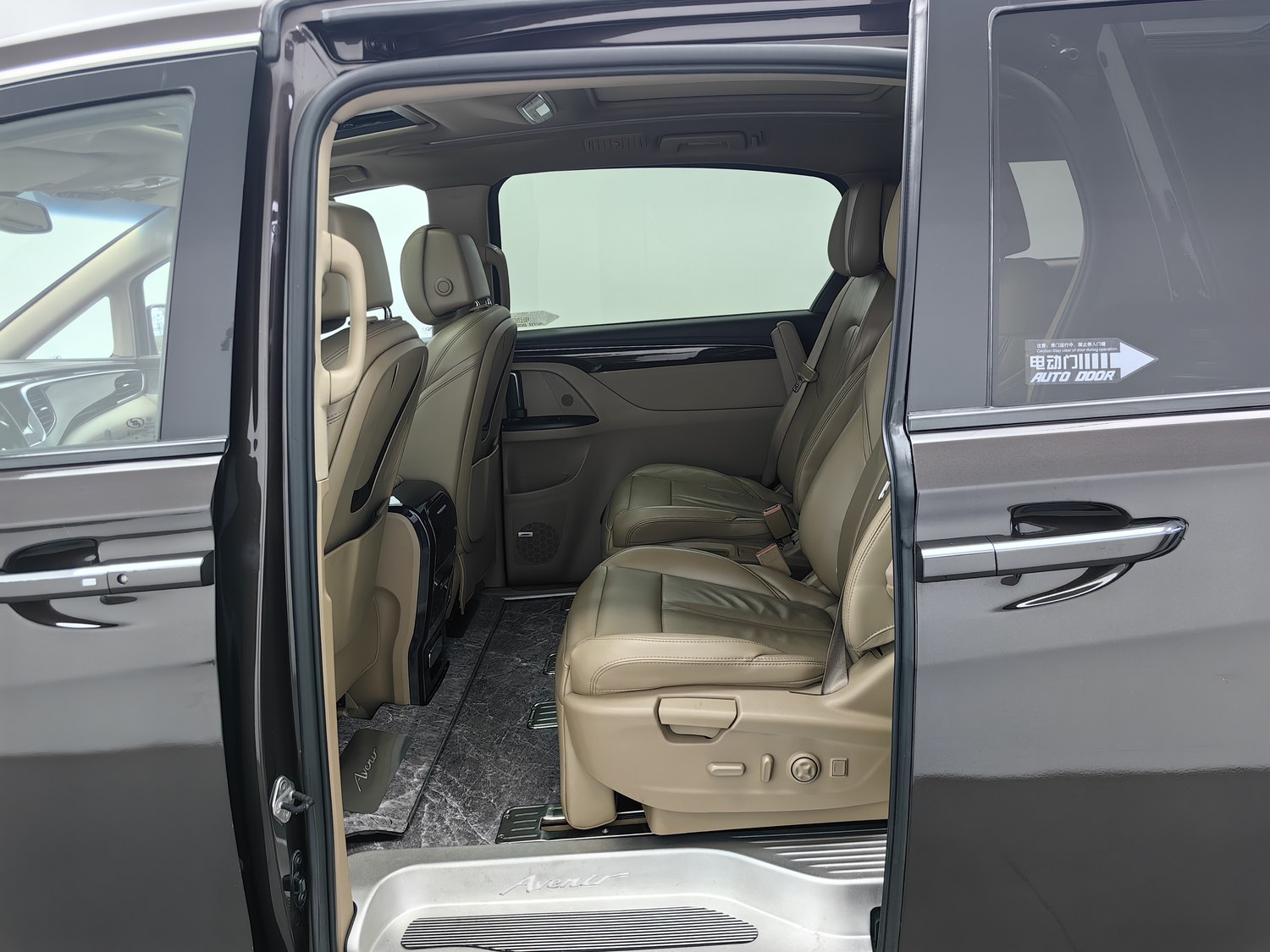 Used Buick GL8 2017 2.0 AT