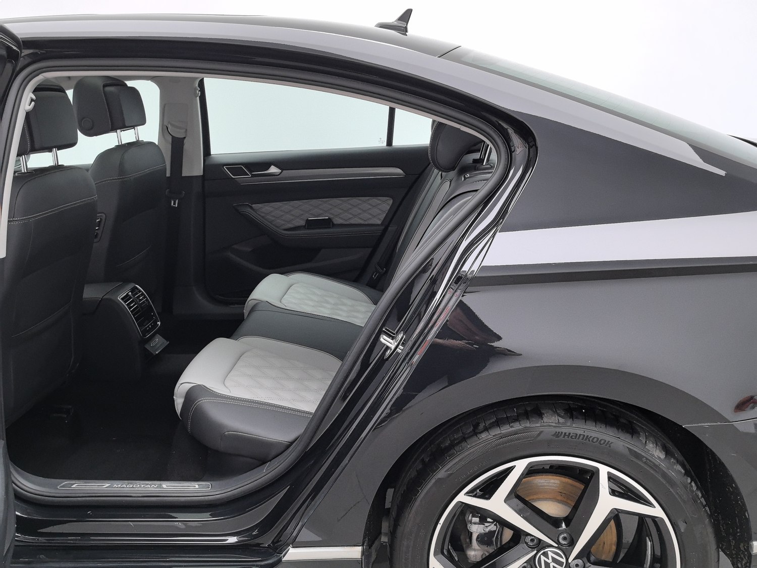 Volkswagen Magotan 2023 2.0 AT d'occasion