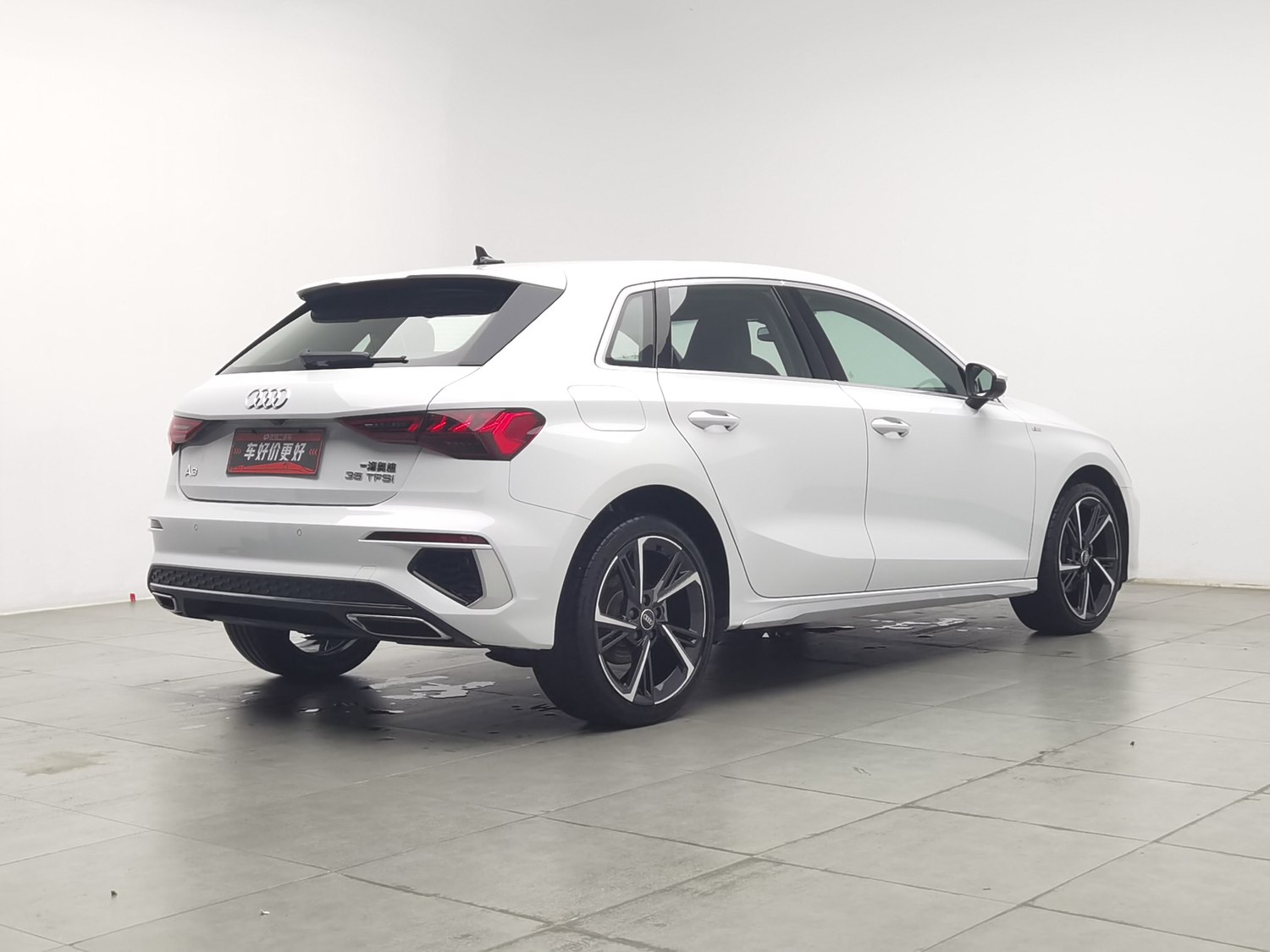 Used Audi A3 2023 1.4 AT