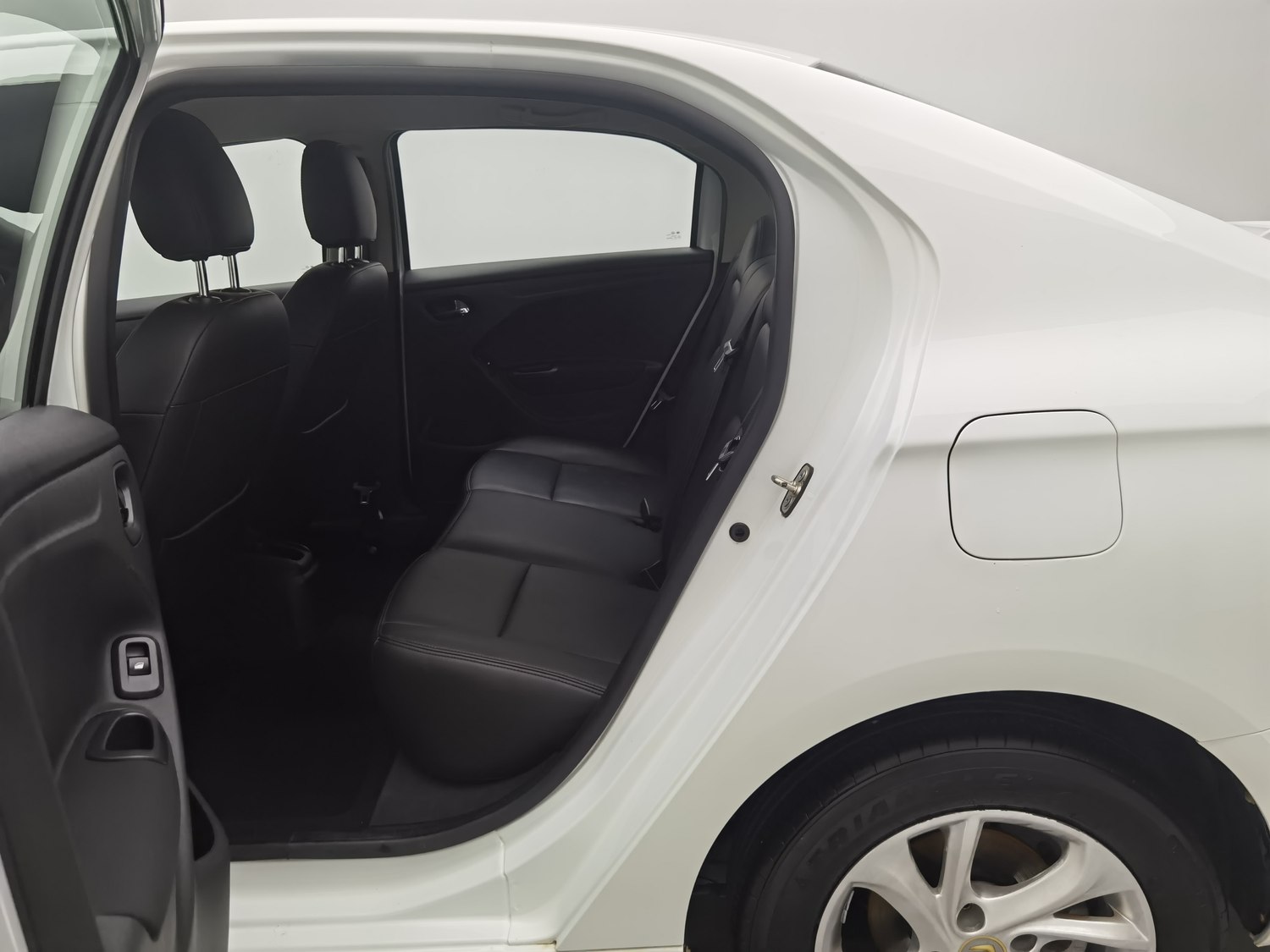 Used Citroen Elysée 2014 1.6 MT