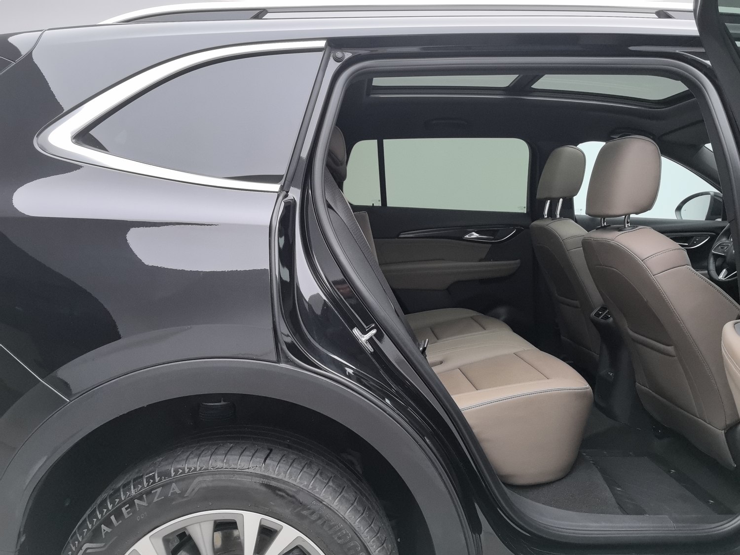 Used Buick Envision PLUS 2023 2.0 AT