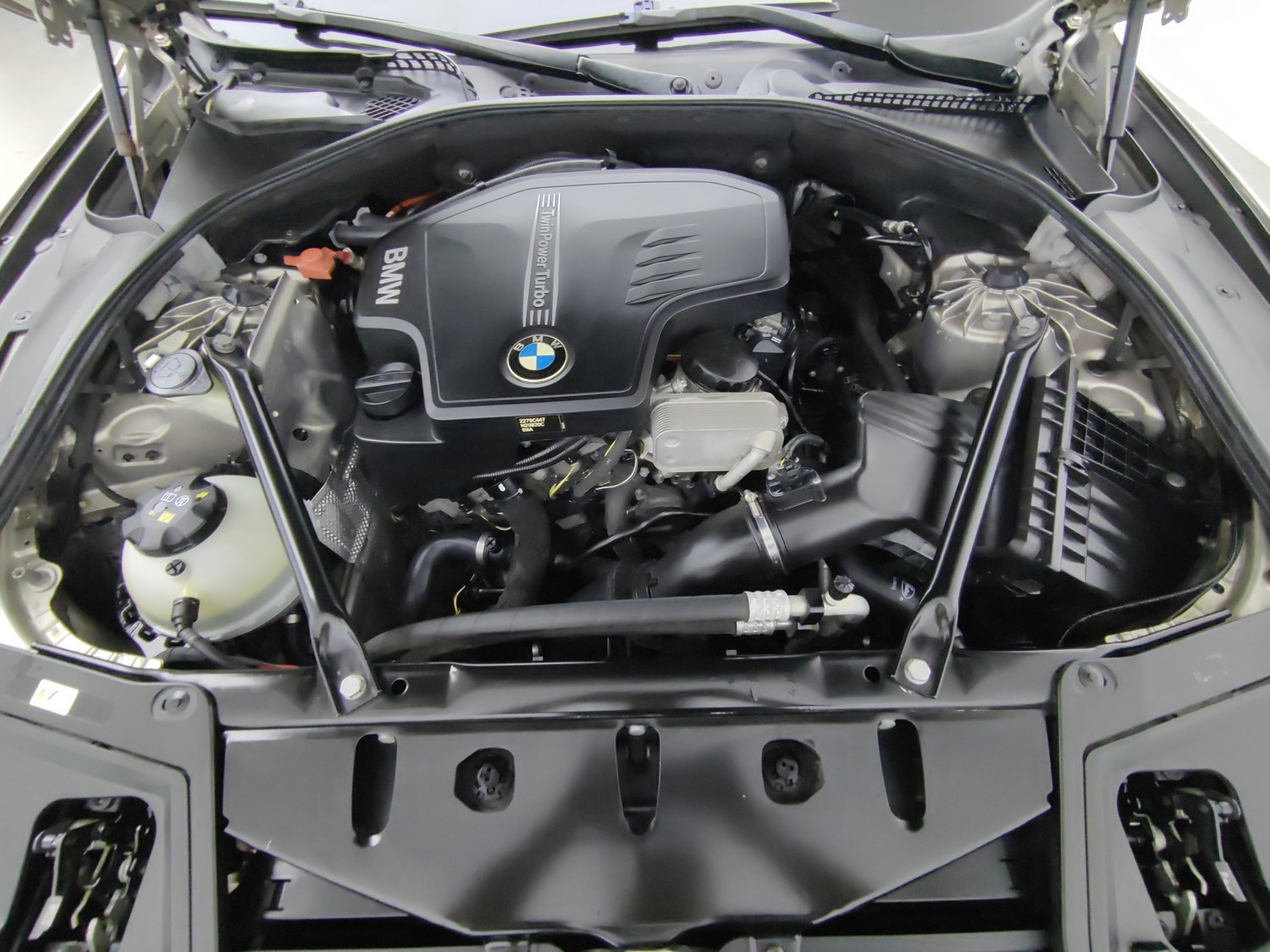 Used Bayerische Motoren Werke AG 5 Series 2014 2.0 AT