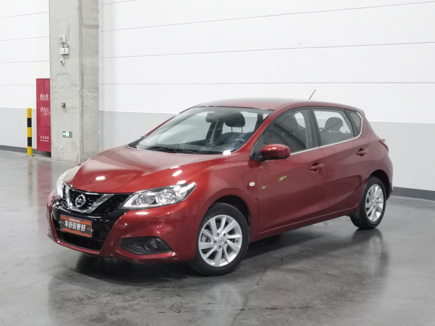 Used NISSAN Tiida TIIDA 2016 1.6 AT