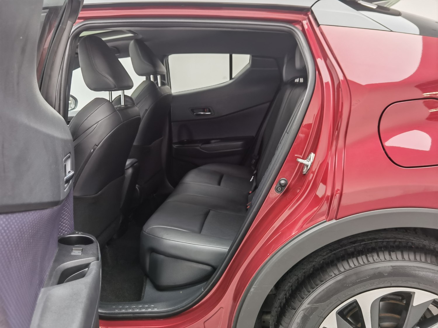 Used Toyota IZOA 2018 2.0 AT