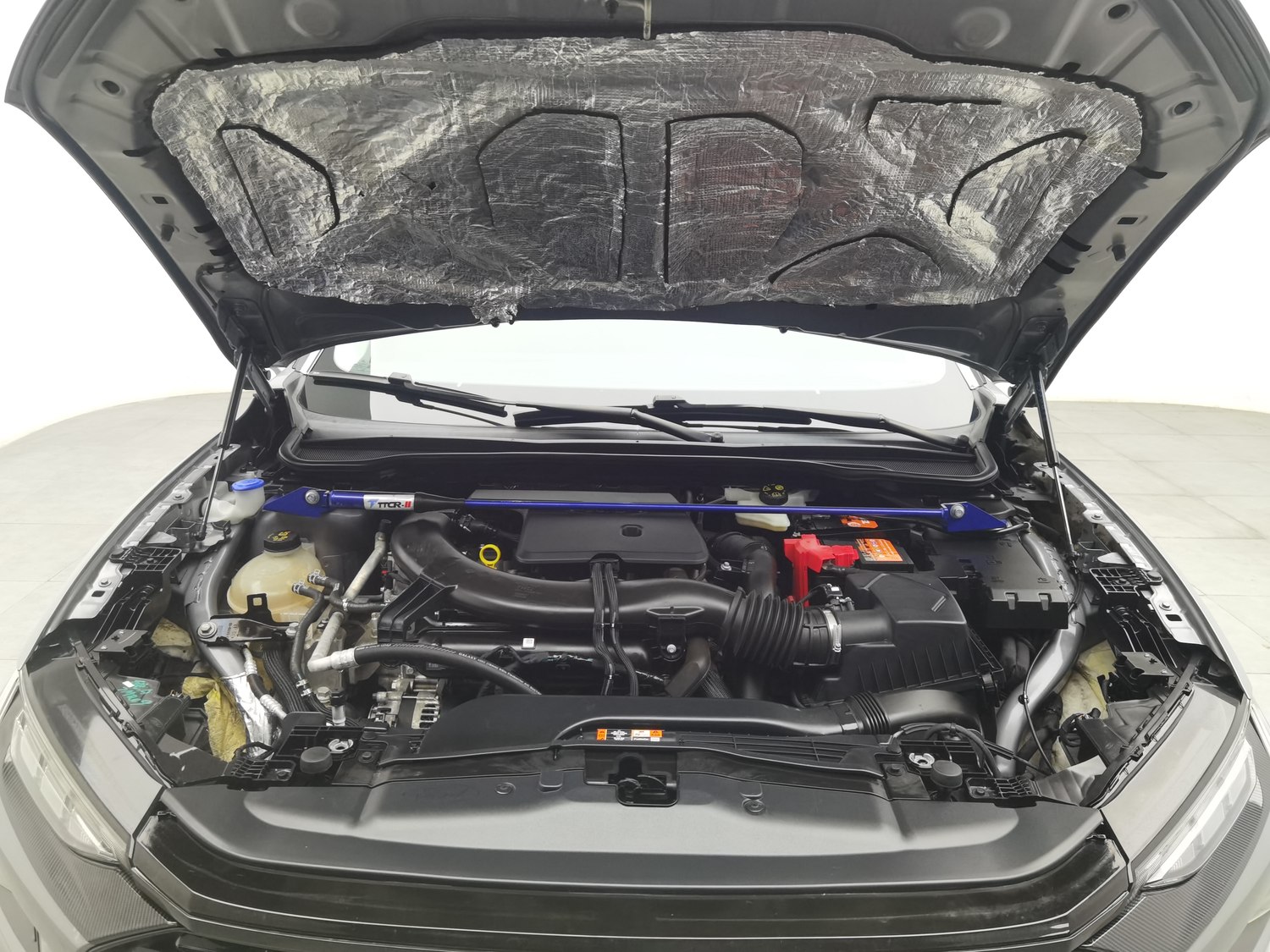 Used Ford Mondeo 2023 2.0 AT