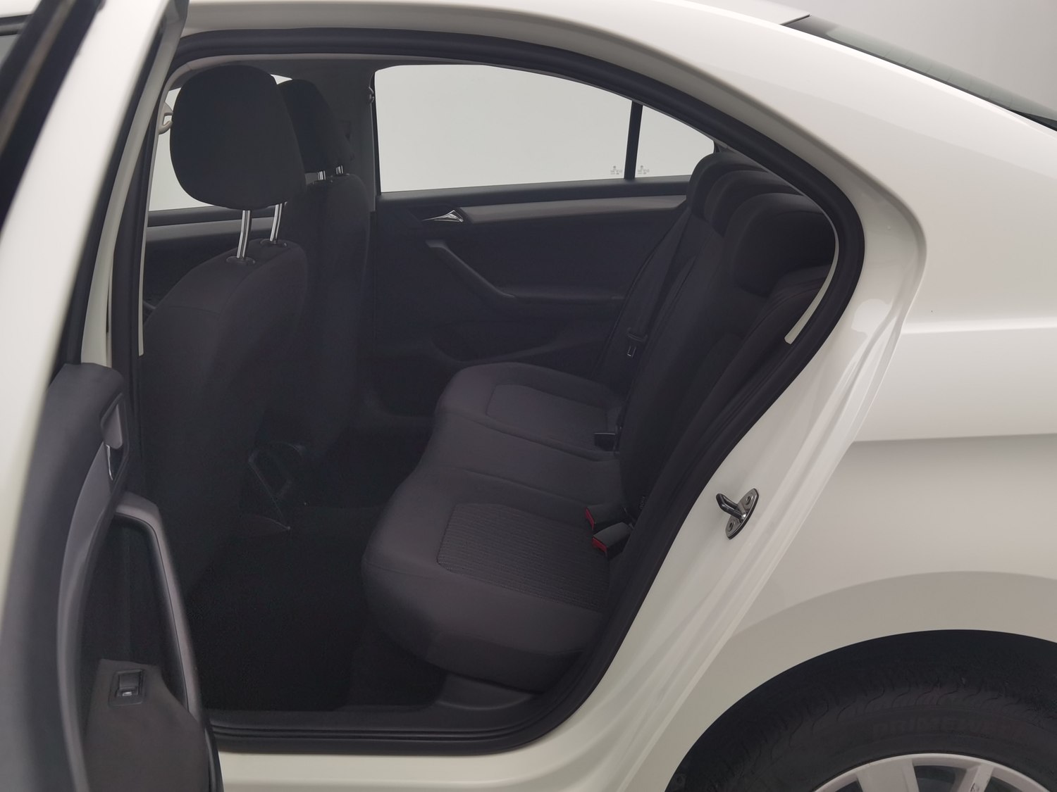 Used Volkswagen Jetta 2015 1.6 MT