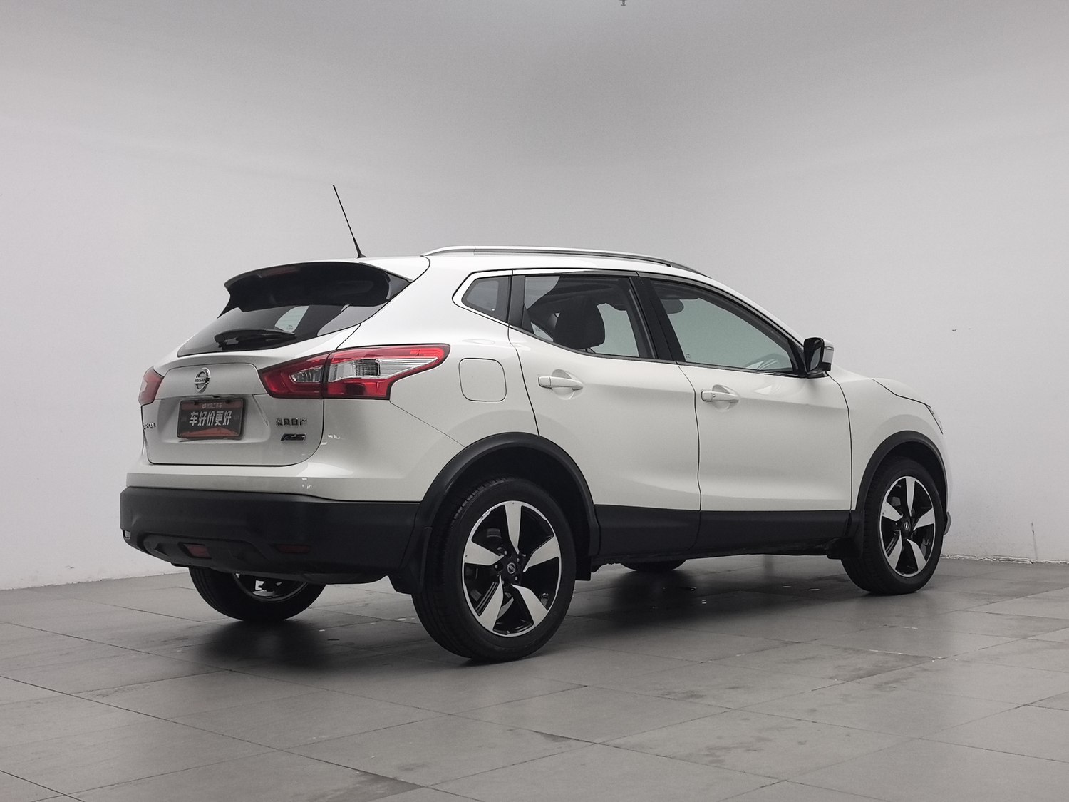 Used NISSAN Qashqai 2016 2.0 AT