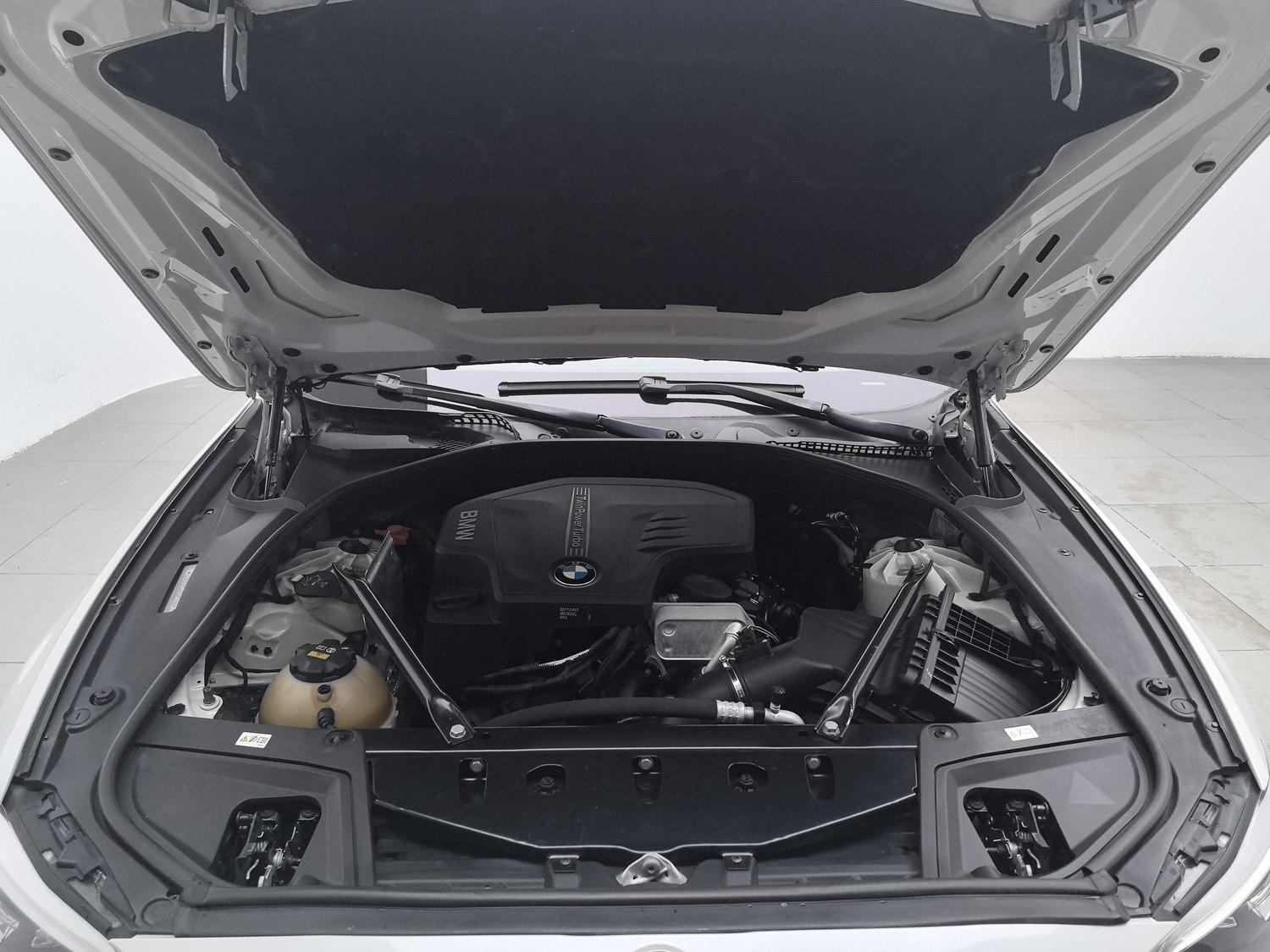 Used BMW THE5 2014 2.0 AT