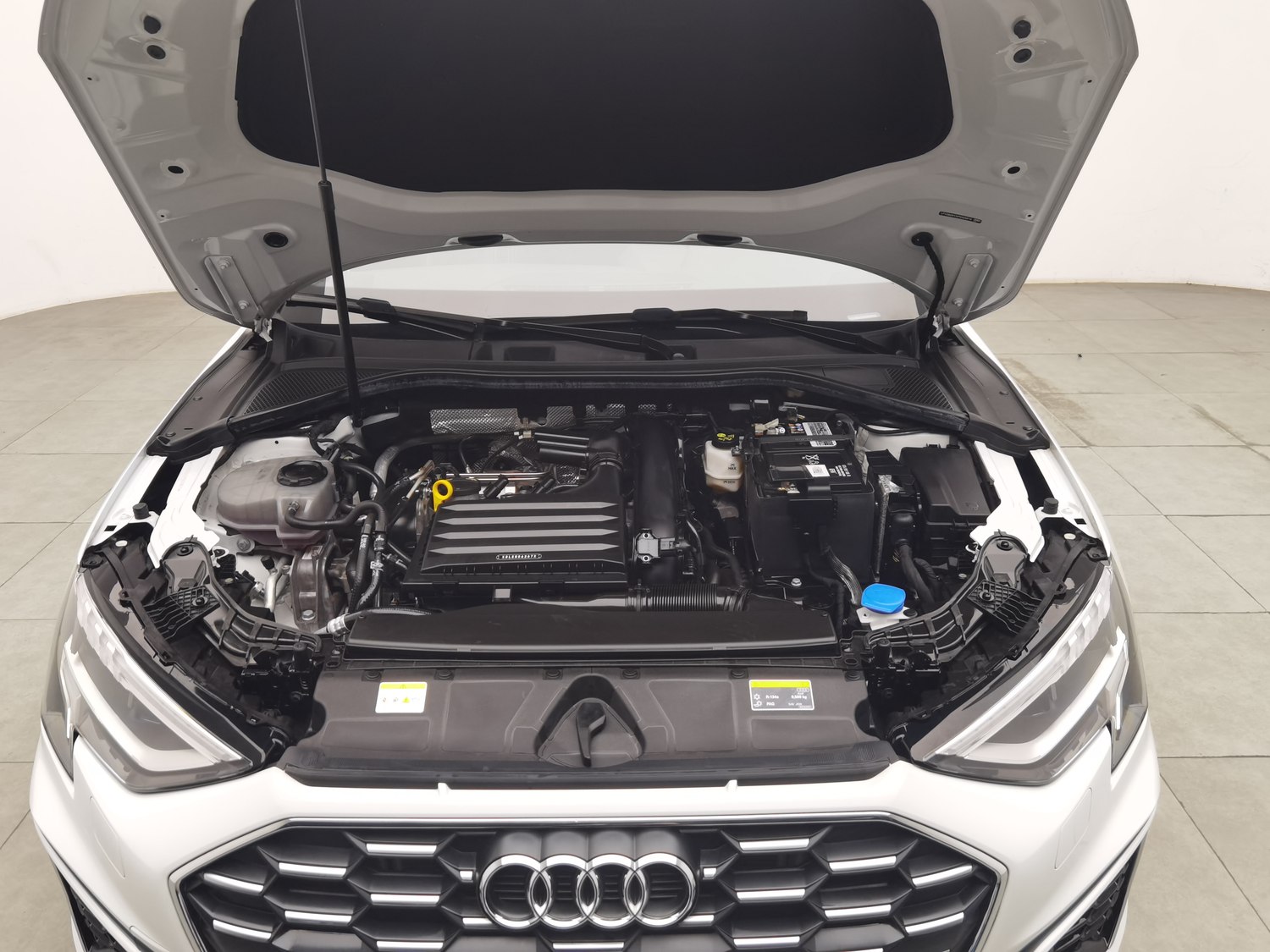 Used Audi A3 2023 1.4 AT