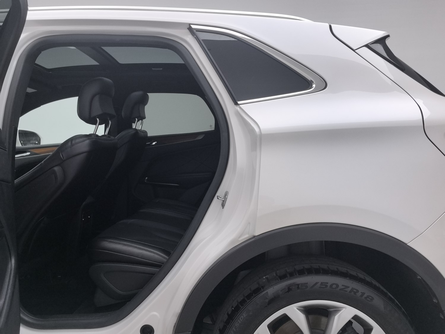 Used Lincoln MKC 2018 2.0 AT