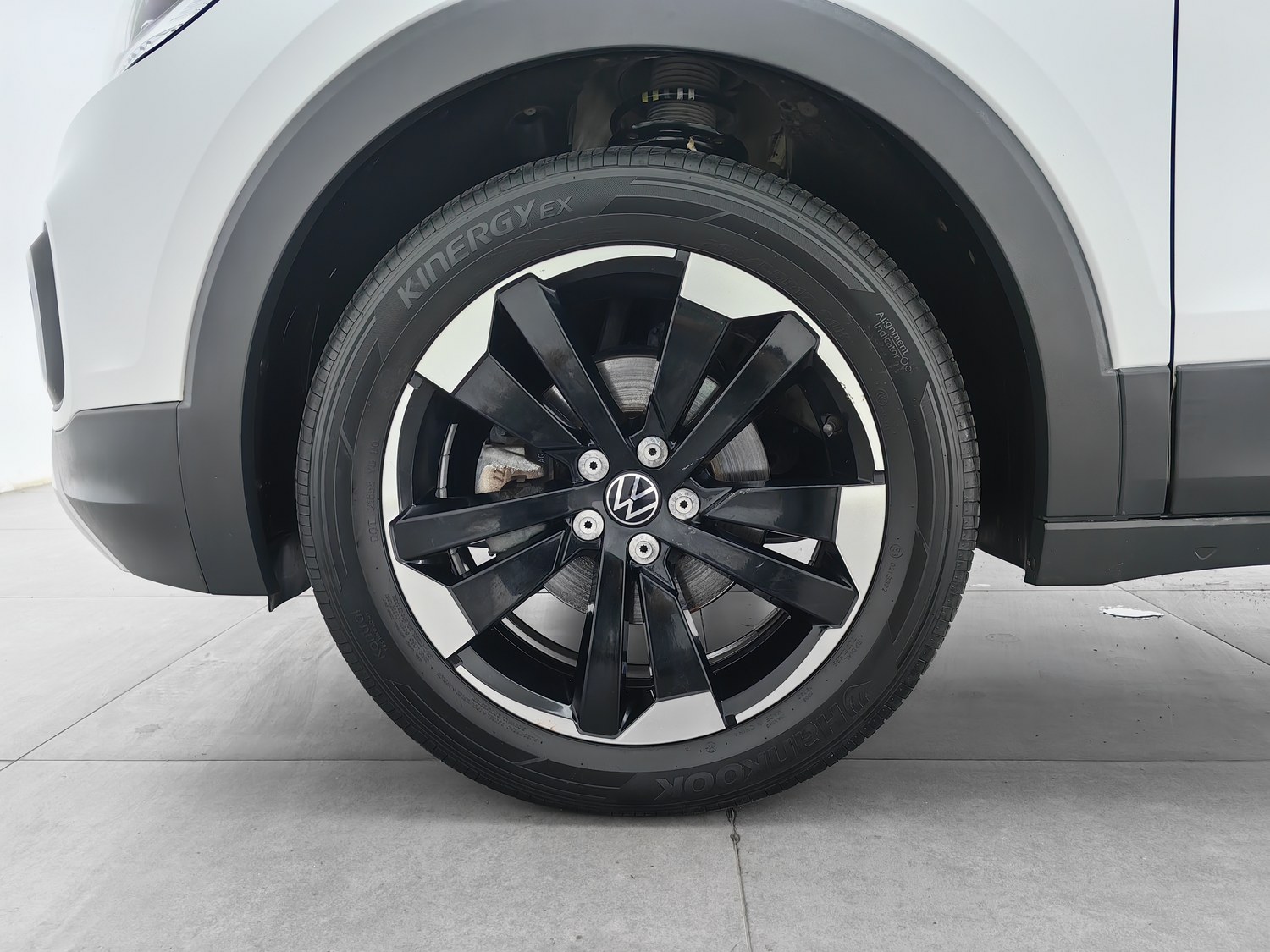 Used Volkswagen Tacqua 2020 1.5 AT