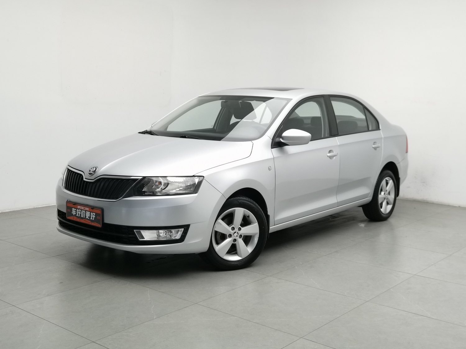 Used SKODA Rapid 2013 1.6 MT