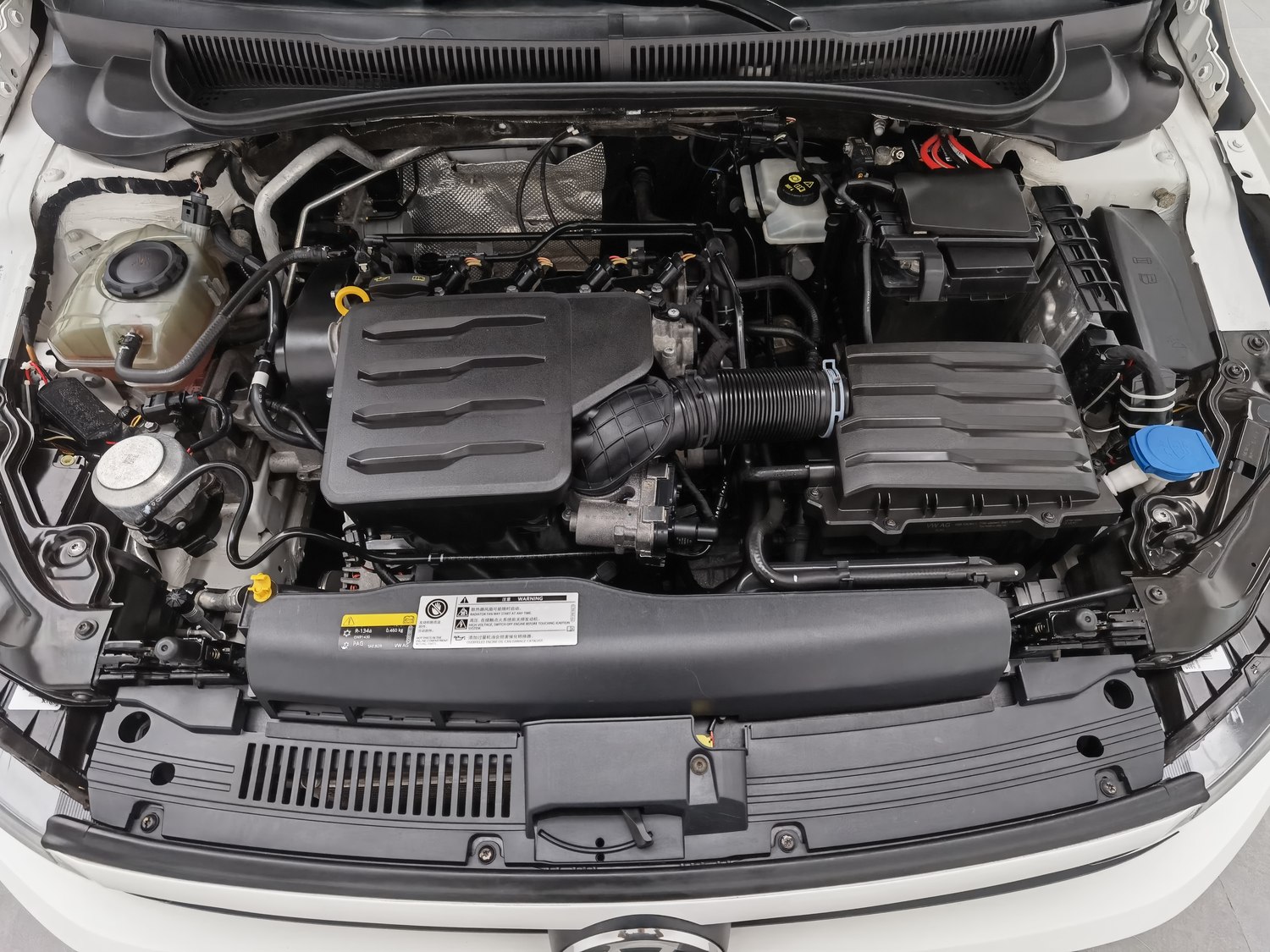 Used Volkswagen POLO 2019 1.5 AT