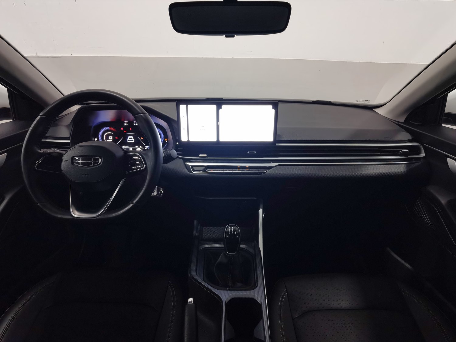Used GEELY Emgrand 2023 1.5 MT
