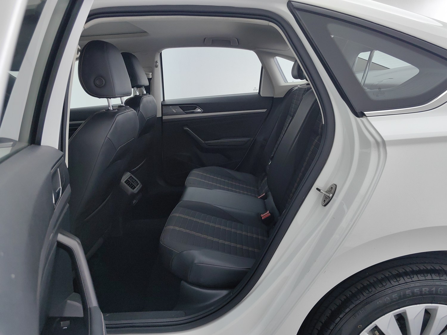 Used Volkswagen Lavida 2018 1.4 AT