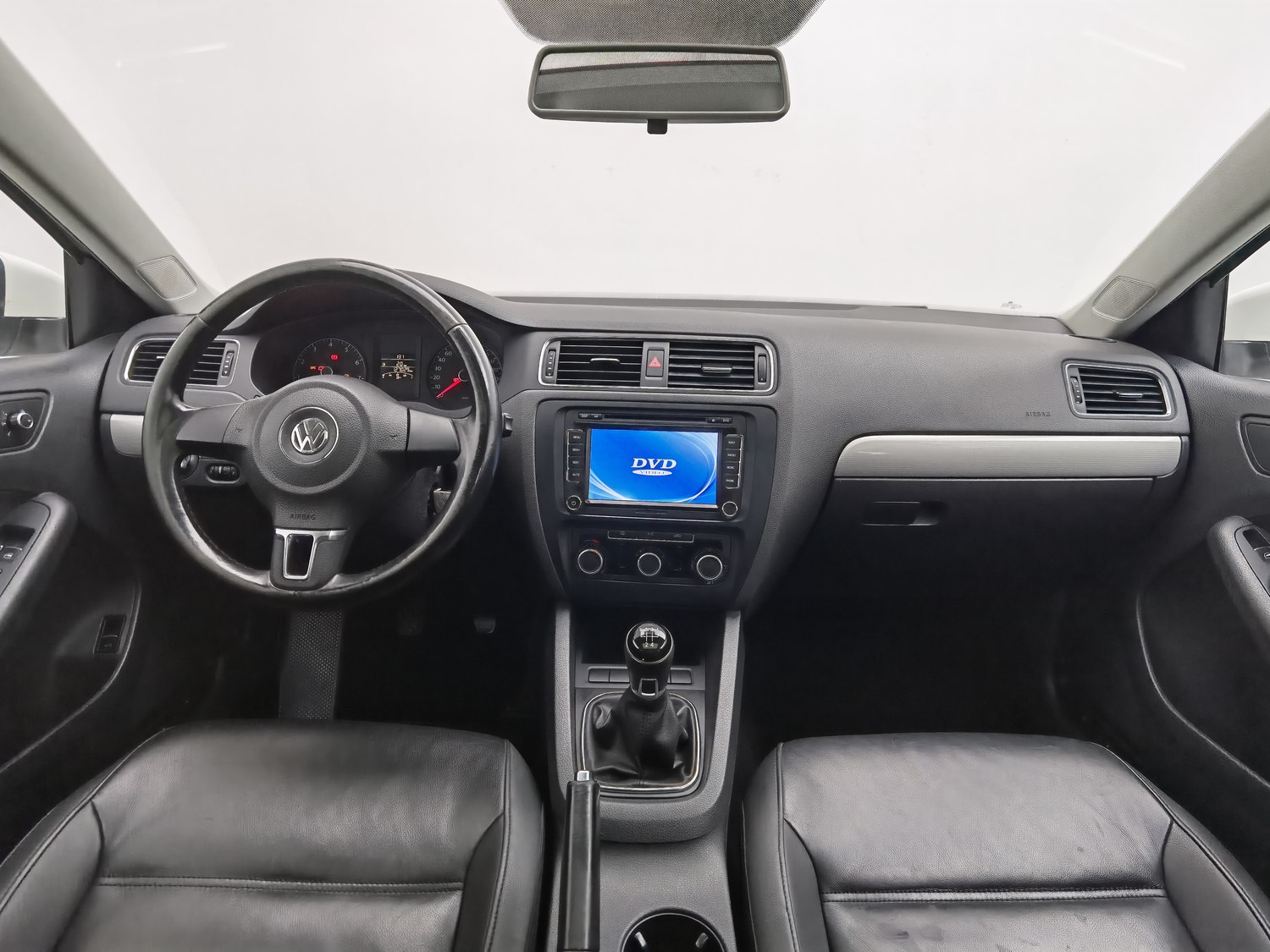 Used Volkswagen Sagitar 2014 1.6 MT