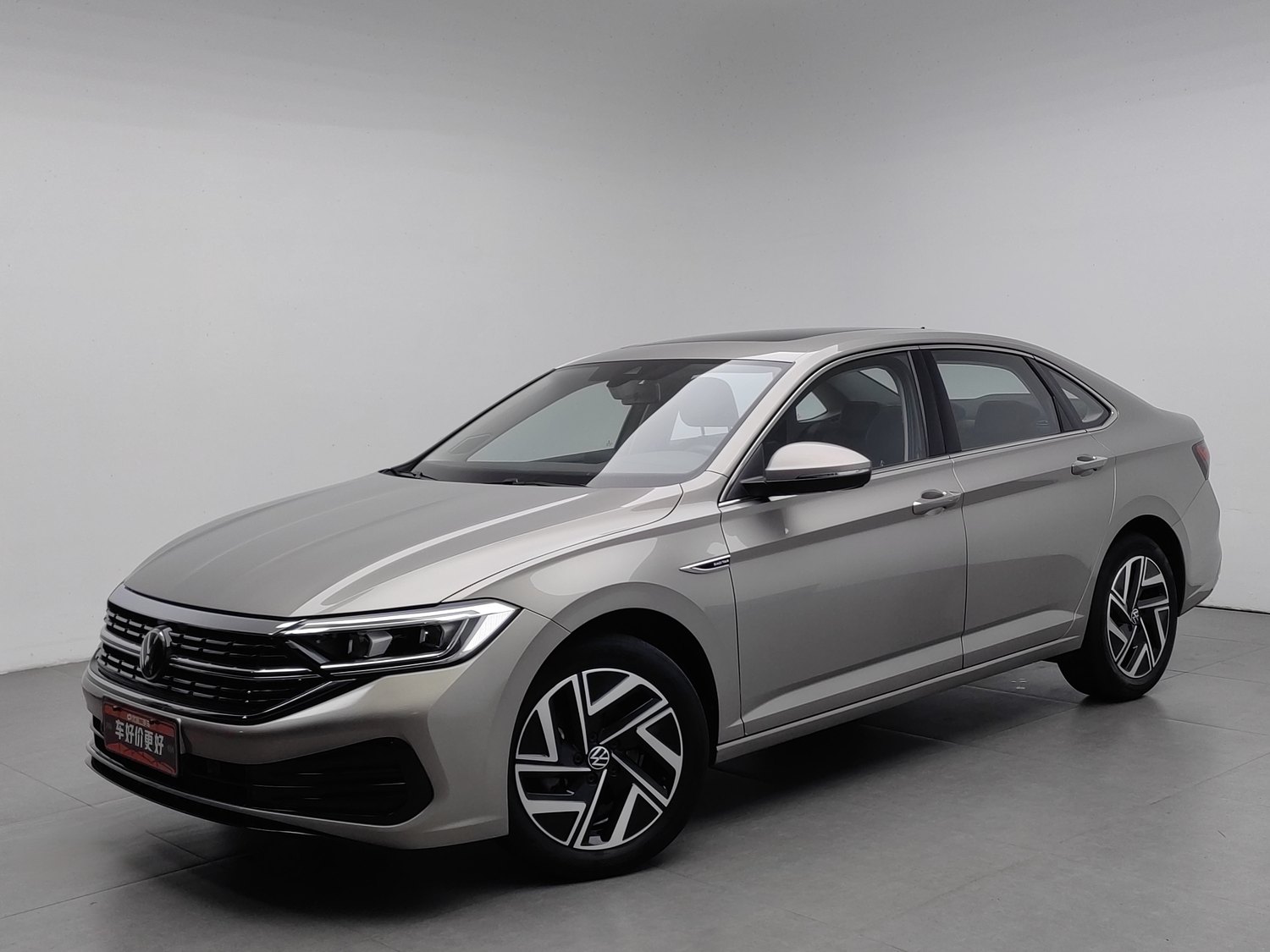 Used Volkswagen Sagitar 2024 1.5 AT