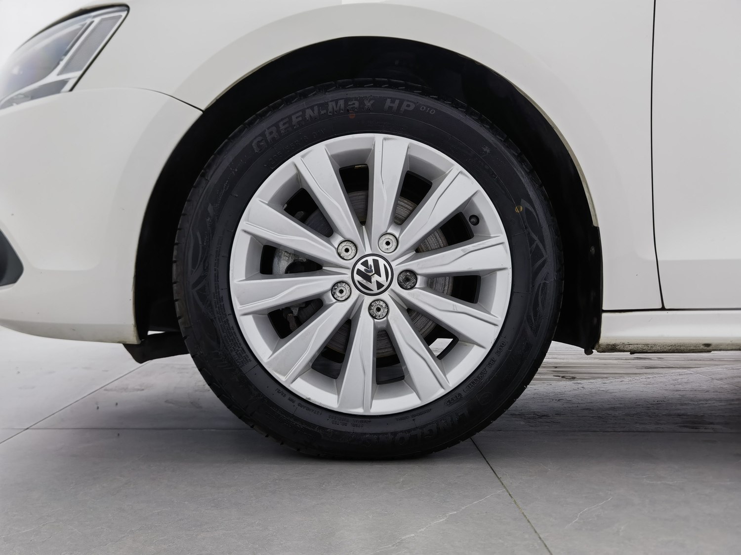 Used Volkswagen Sagitar 2014 1.6 MT