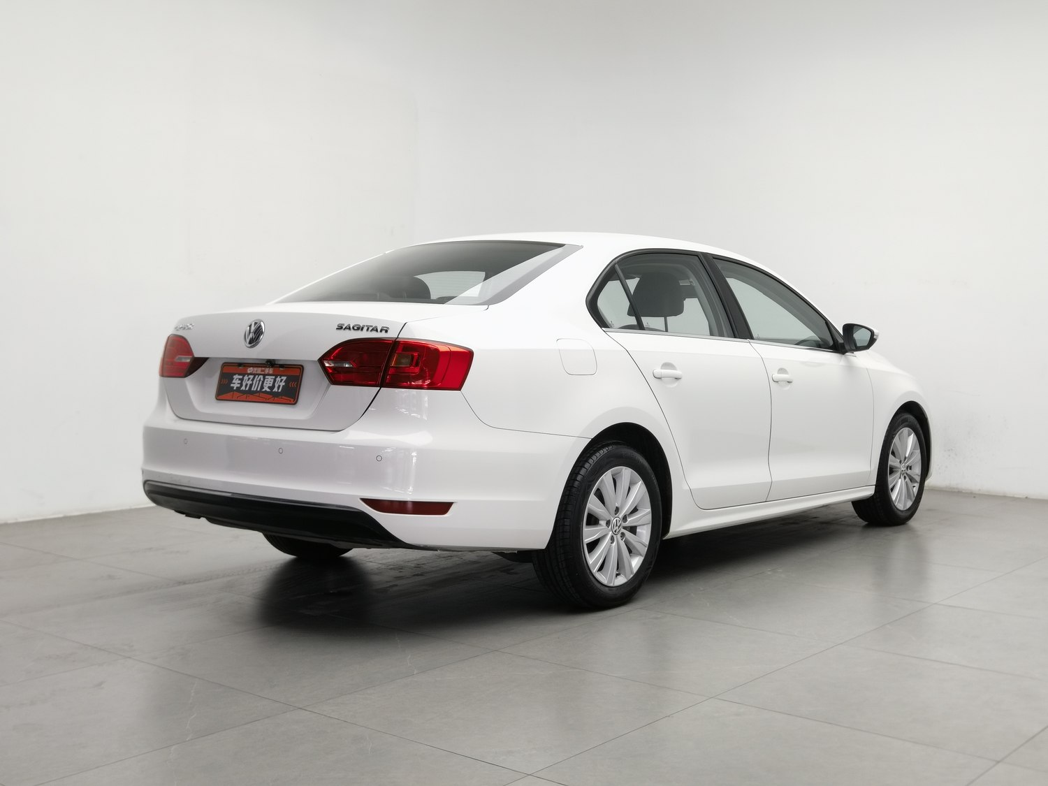 Used Volkswagen Sagitar 2014 1.6 MT
