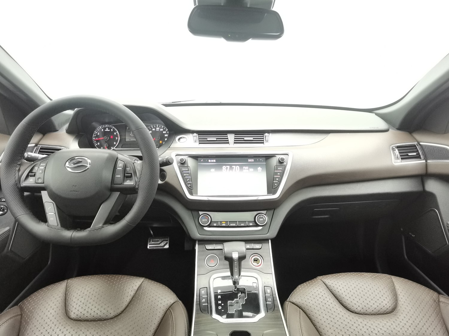 Used LuFeng X7 2015 2.0 AT