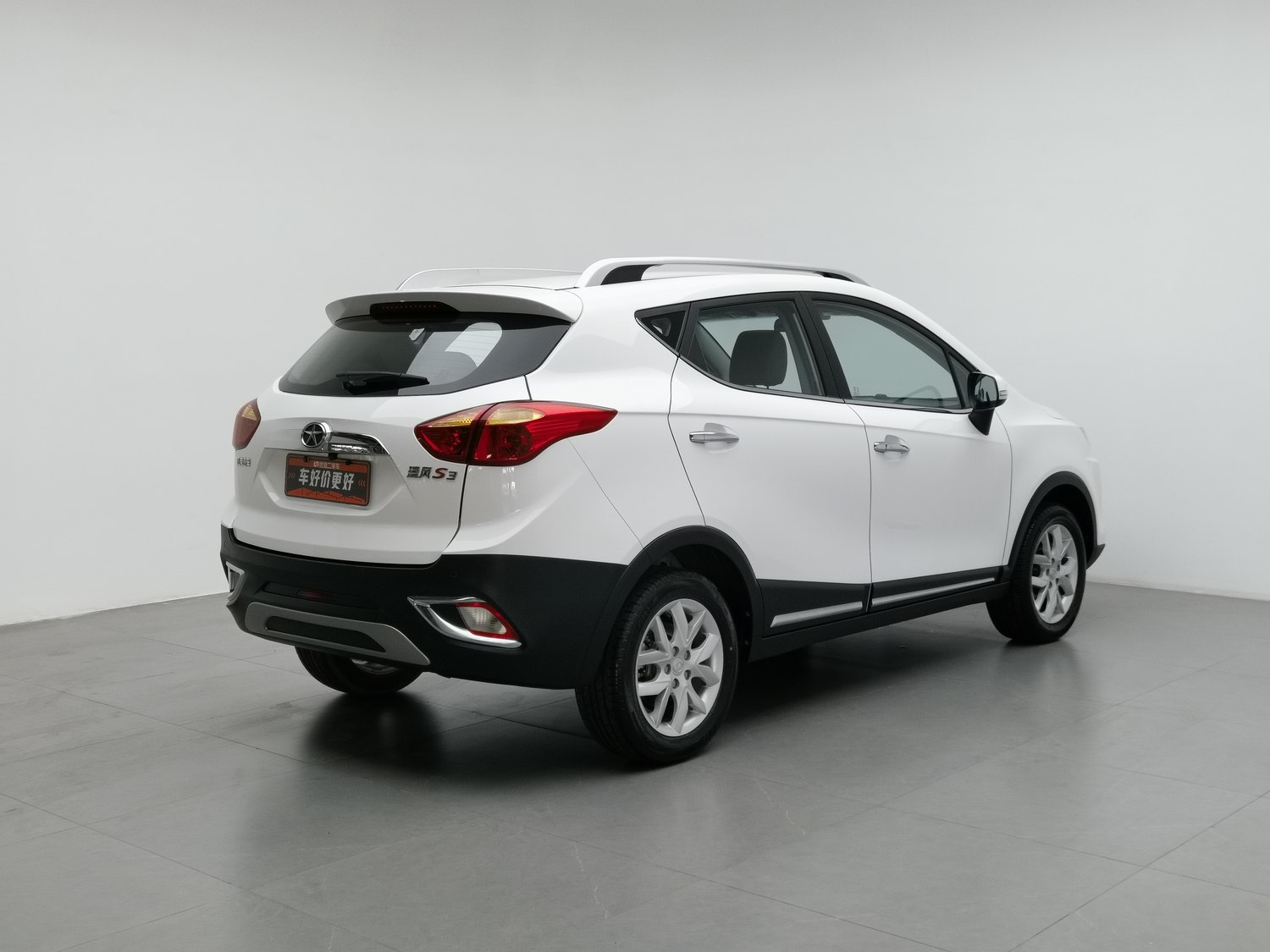 Used jianghuai Refine S3 2014 1.5 MT