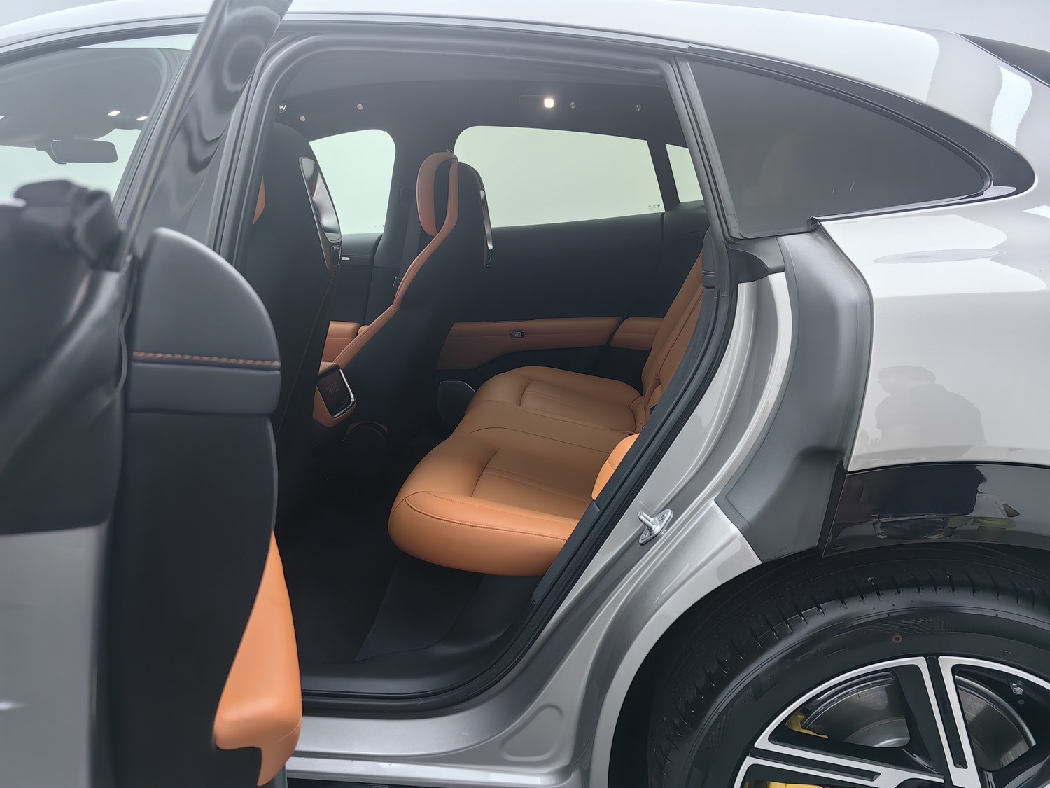 Used Xiaomi Auto YU7 2025