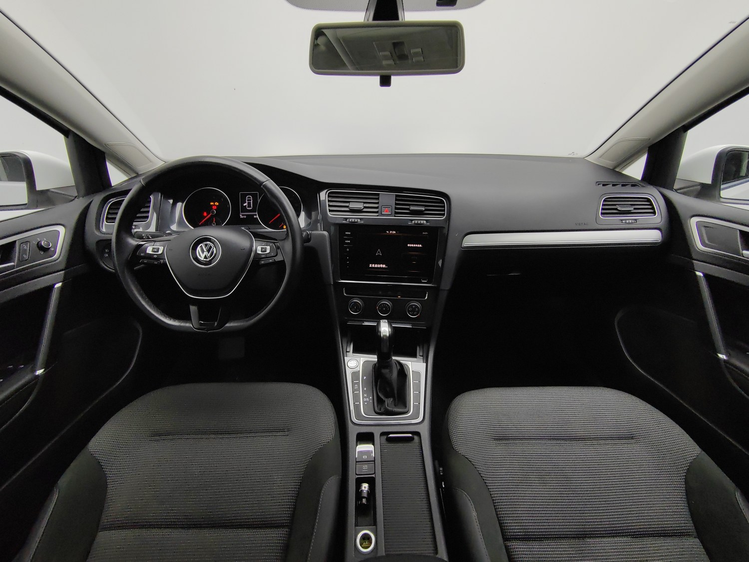 Used Volkswagen Golf 2020 1.4 AT