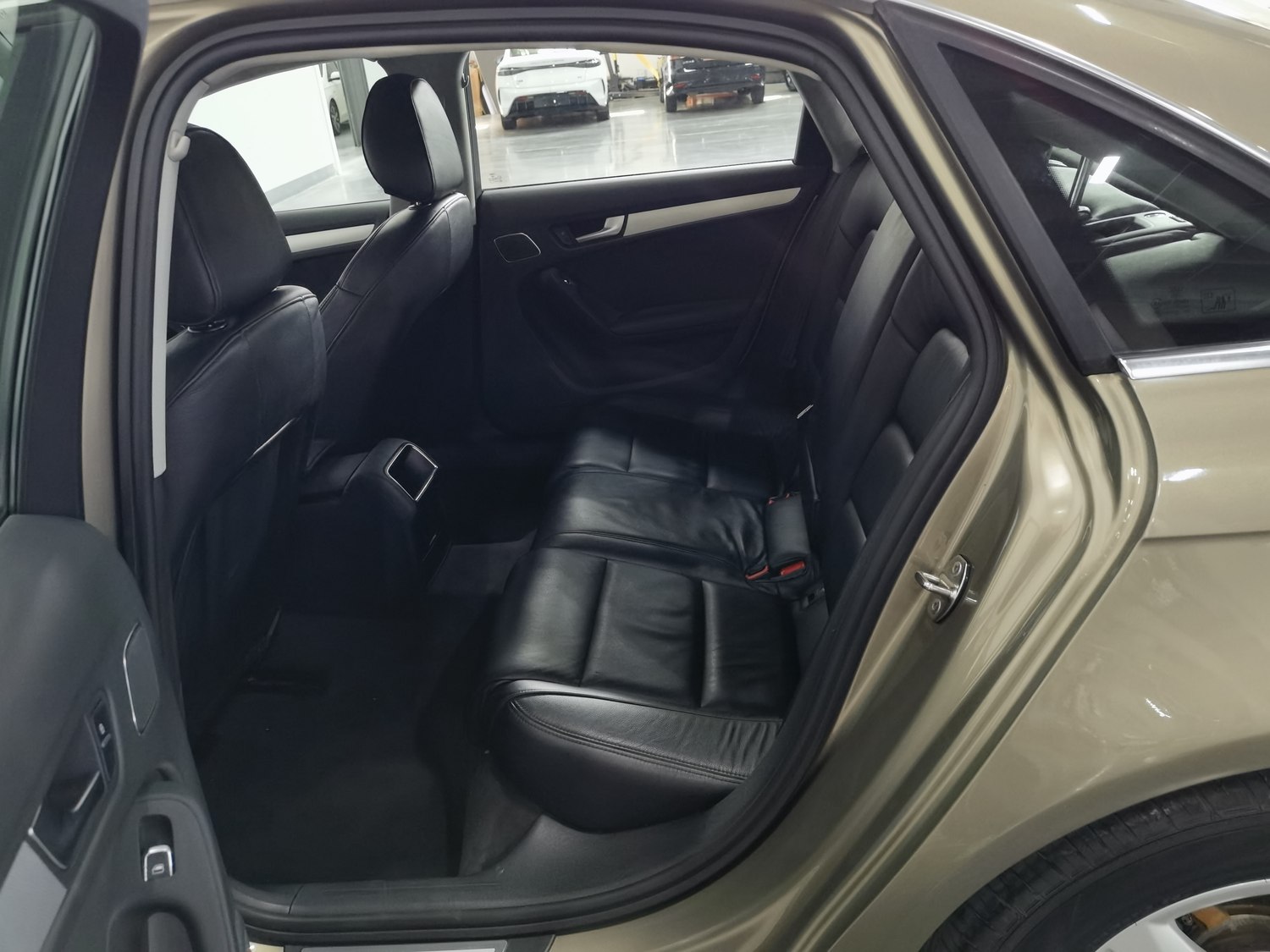Used Audi A4L 2013 2.0 AT