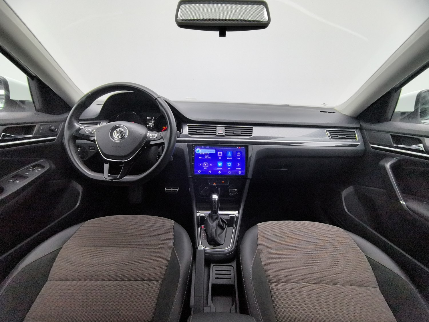 Used Volkswagen C-Trek 2018 1.5 AT