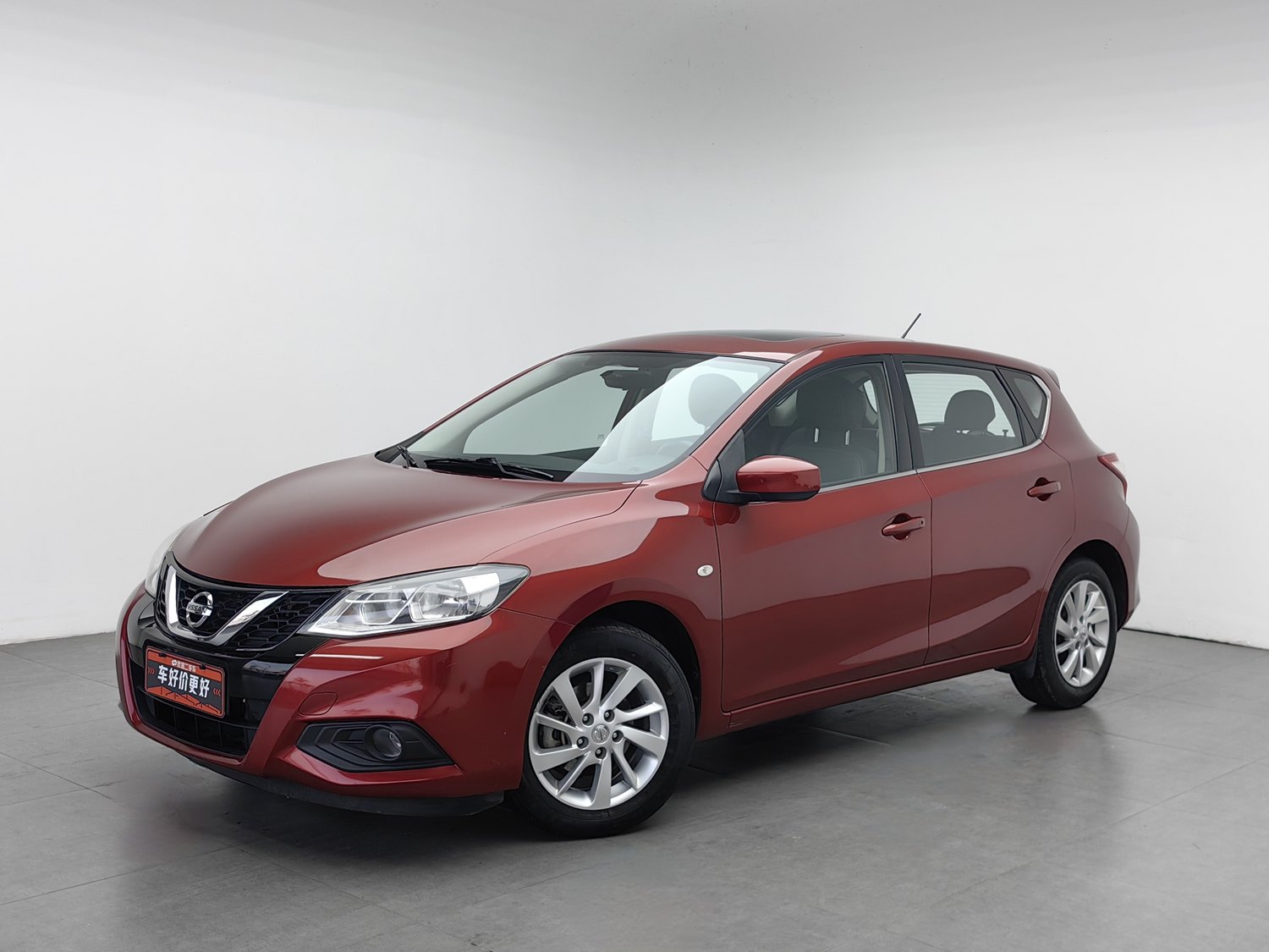 Used Nissan Tiida 2016 1.6 AT