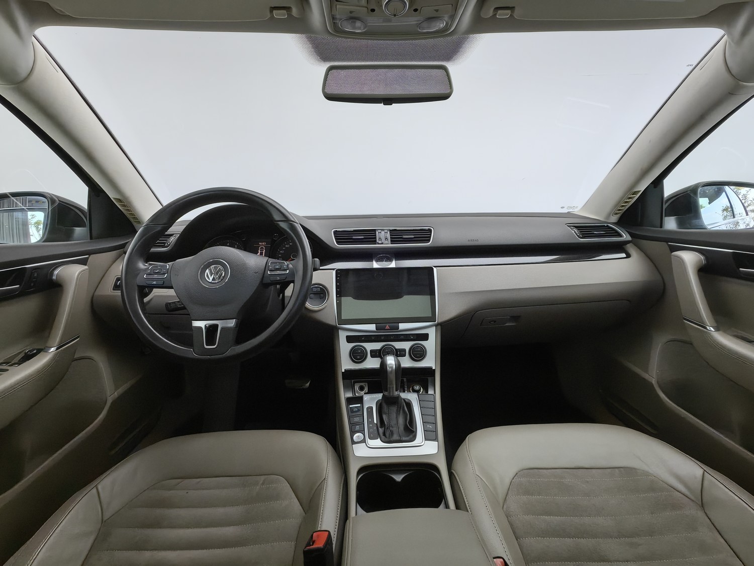 Used Volkswagen Magotan 2015 1.8 AT