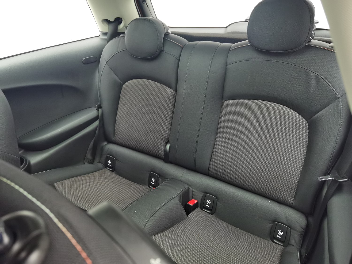 Used MINI MINI 2018 1.5 AT