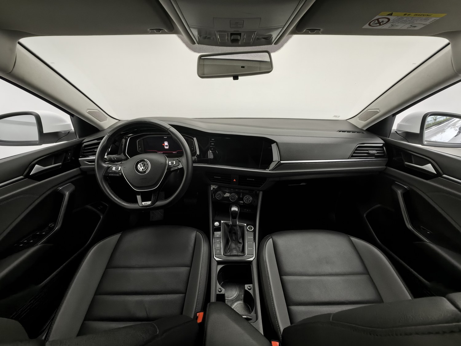 Used Volkswagen Sagitar 2022 1.4 AT