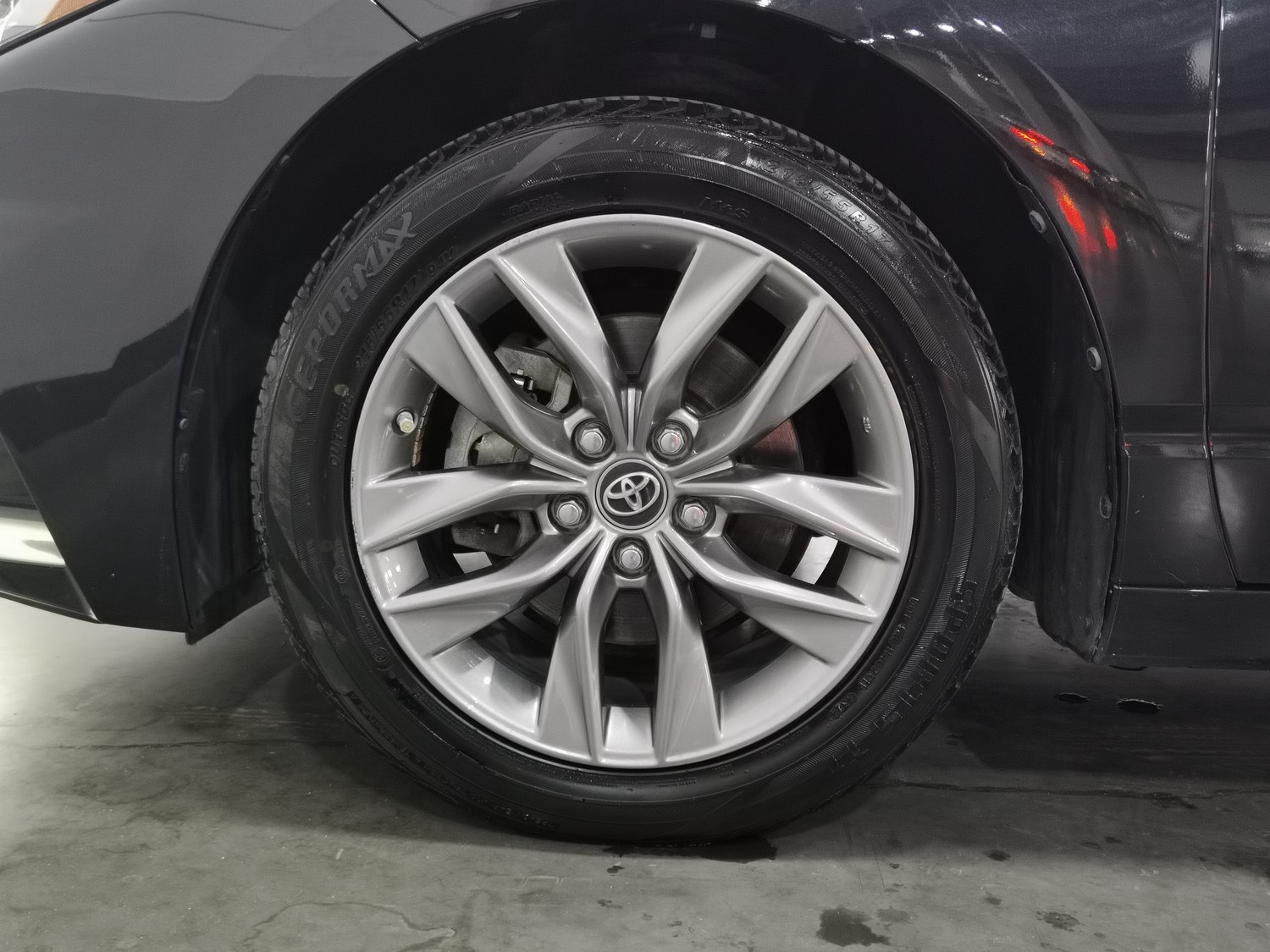 Used Toyota Avalon 2019 2.0 AT
