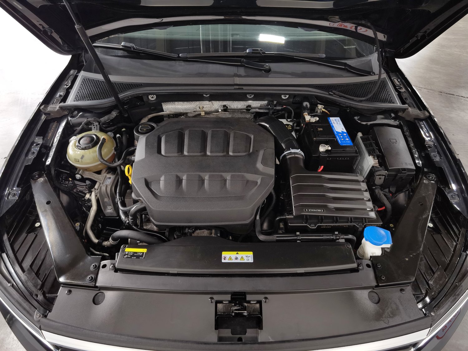 Used Volkswagen Magotan 2023 2.0 AT