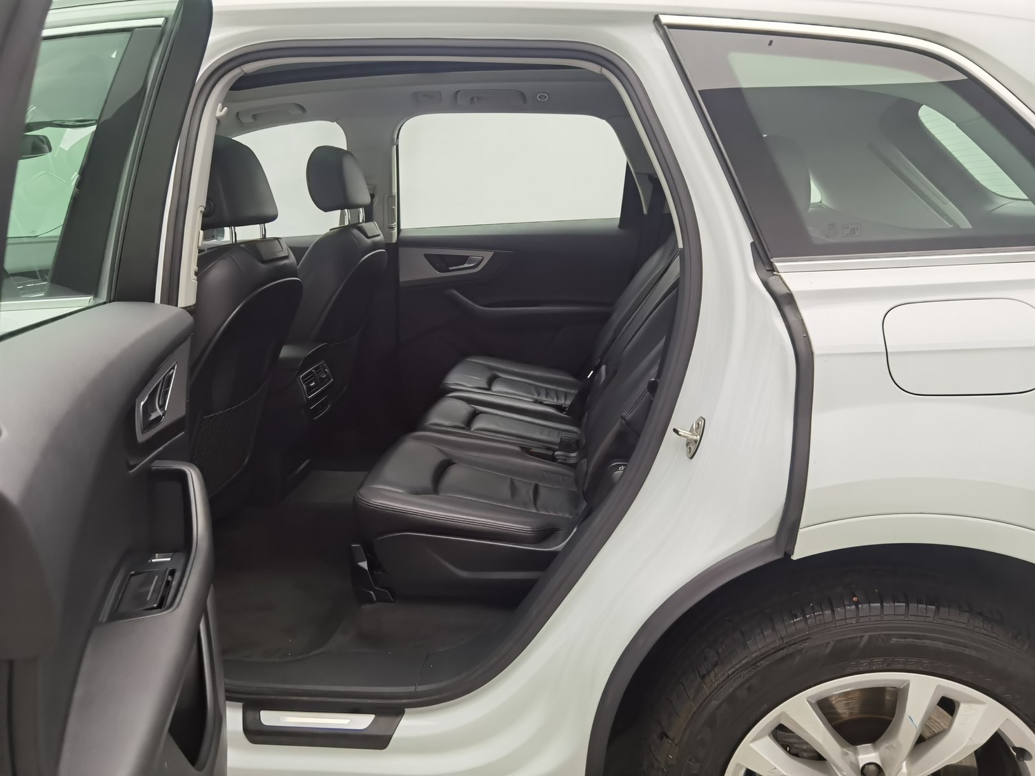 Used Audi Q7 (Imported) EV 2019 2.0 AT