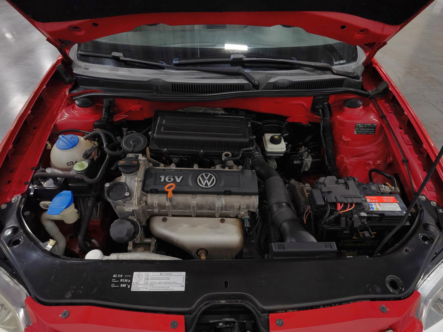 Used Volkswagen Bora 2011 1.6 AT