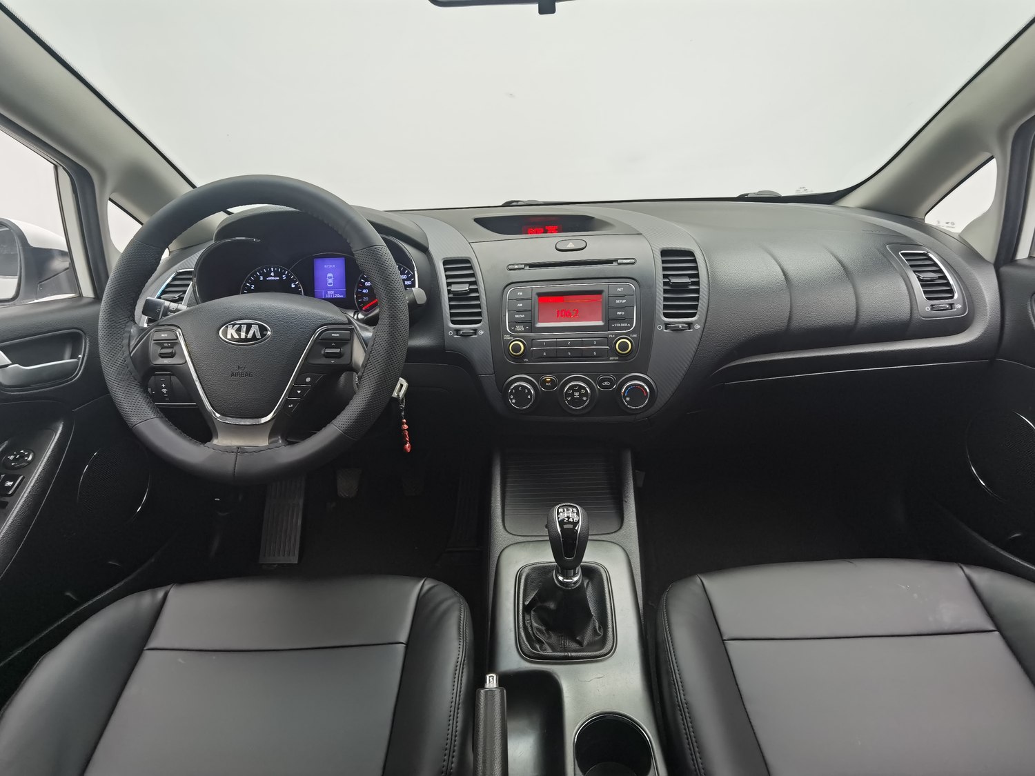 Used Kia K3 2015 1.6 MT