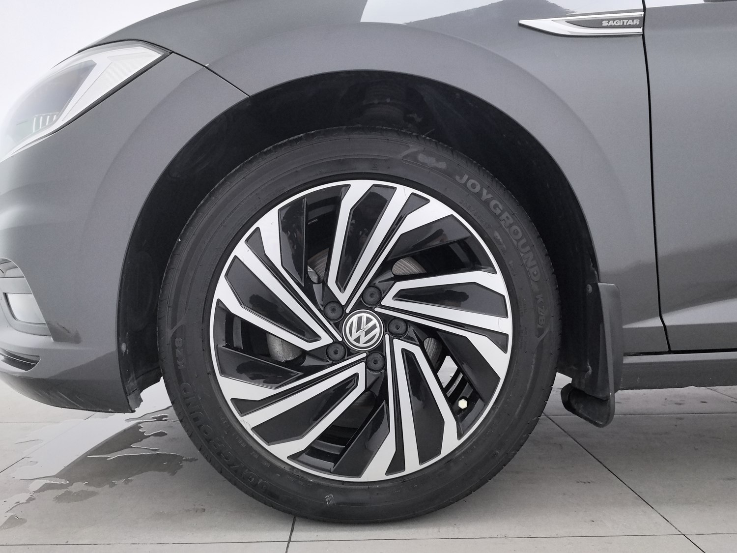 Used Volkswagen Sagitar 2021 1.4 AT