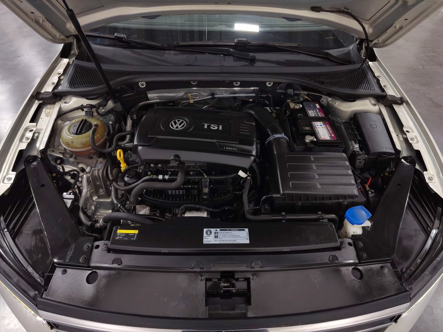 Used Volkswagen Magotan 2018 1.8 AT