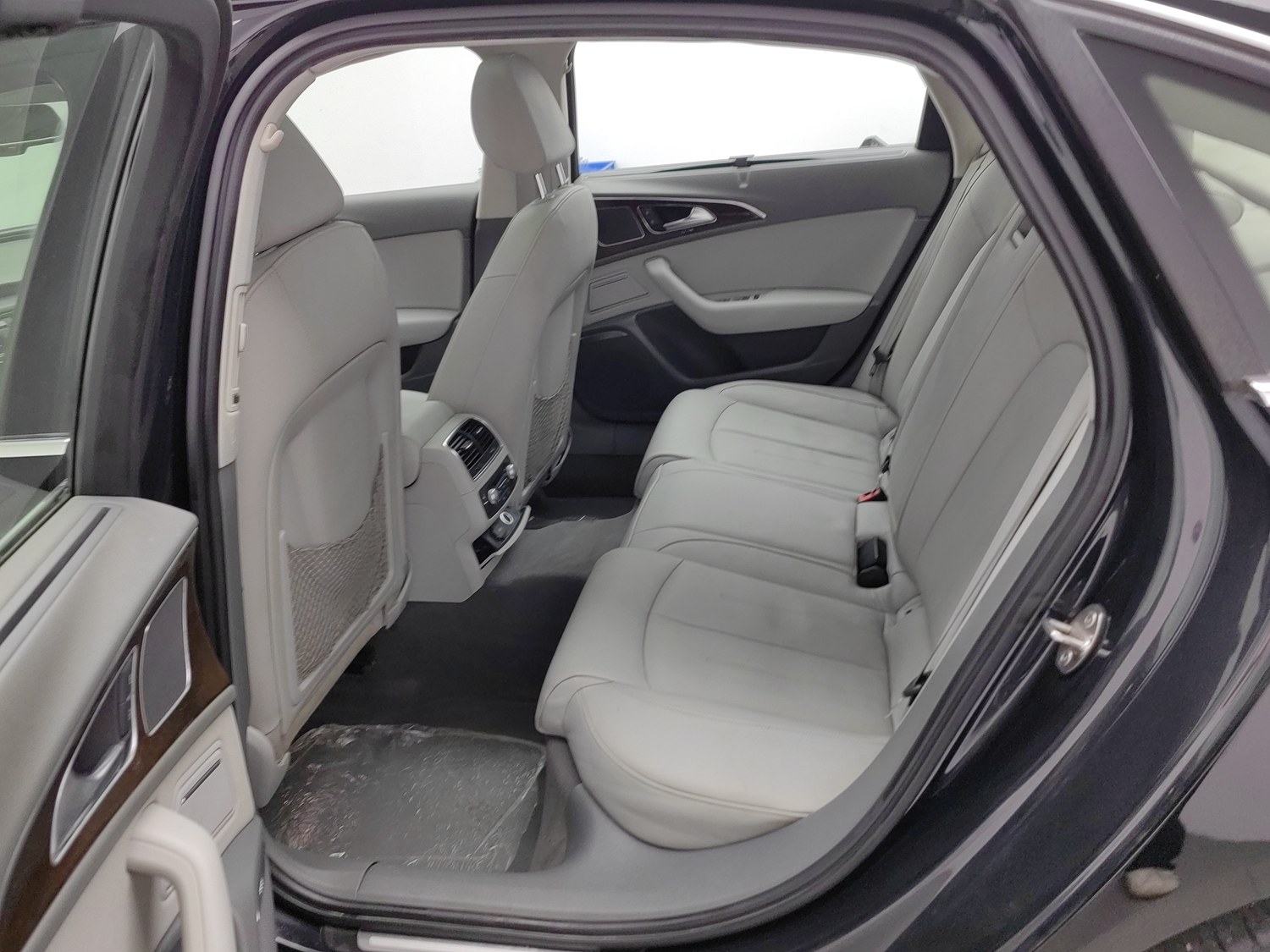 Used Audi A6L 2012 2.5 AT