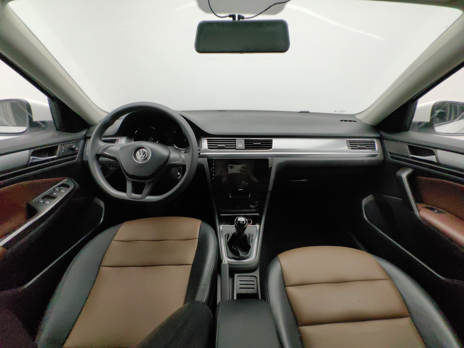 Used Volkswagen Bora 2016 1.6 MT