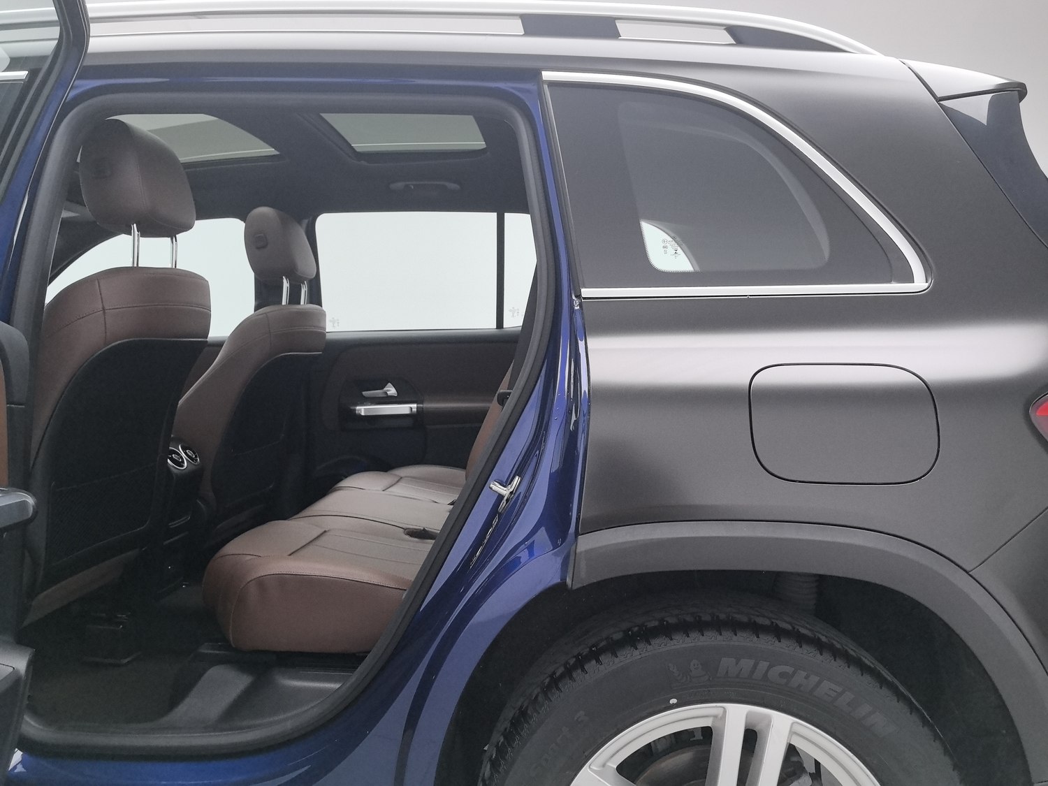 Used Mercedes-Benz GLB 2021 1.3 AT