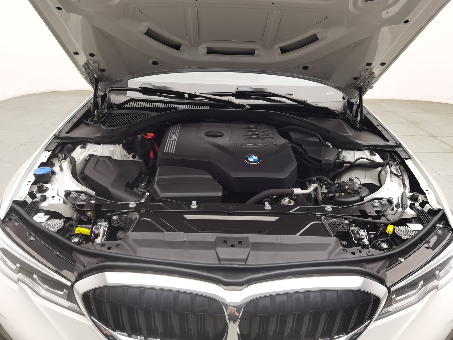 Used BMW THE3 2022 2.0 AT