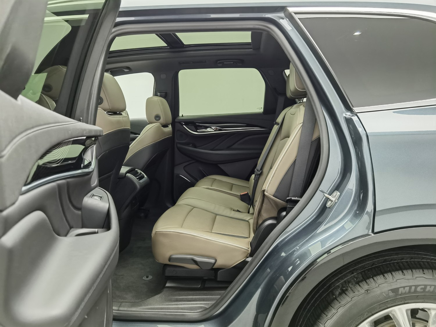 Used Buick Enclave 2020 2.0 AT