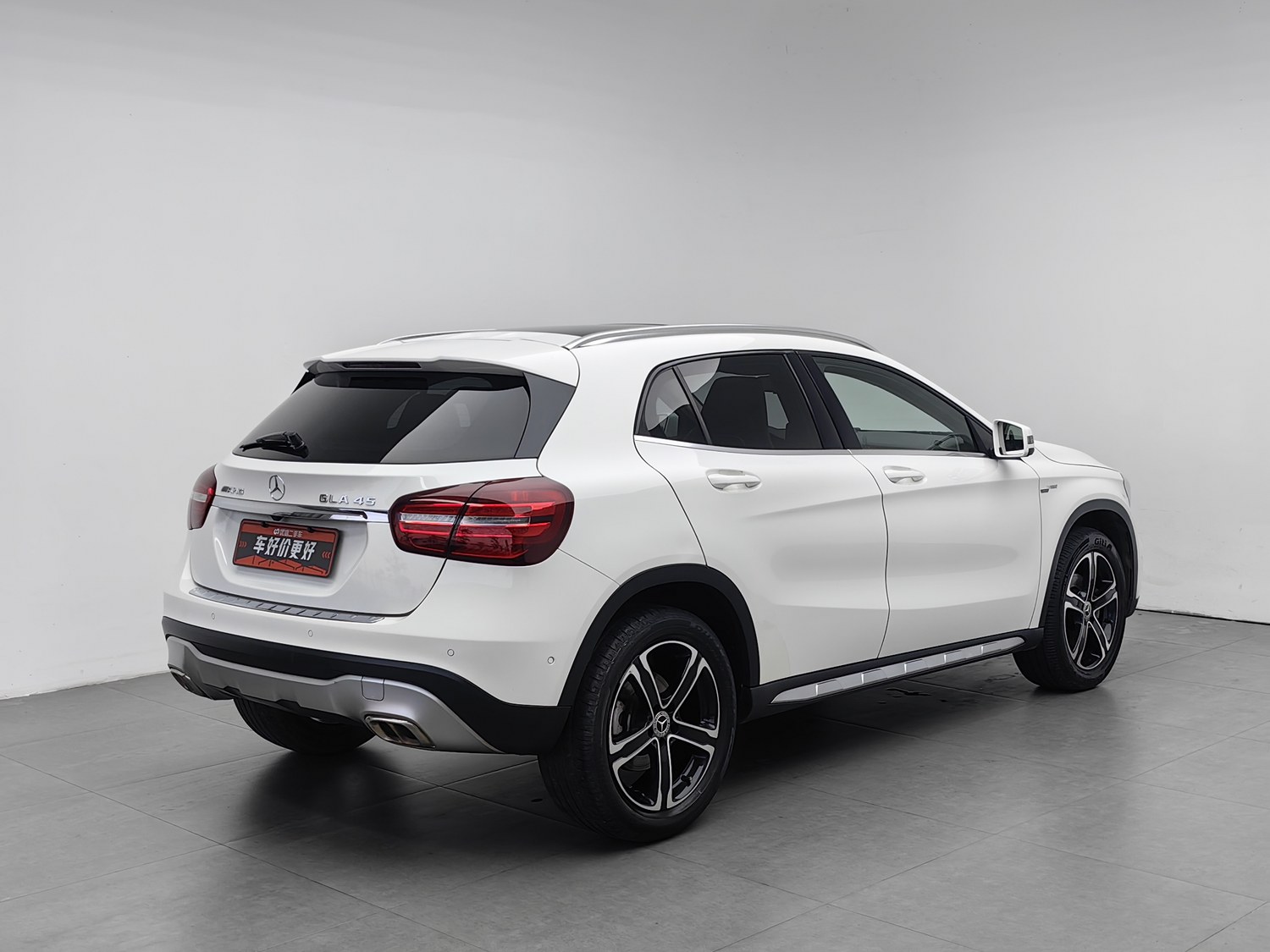Used Mercedes-Benz GLA 2018 1.6 AT