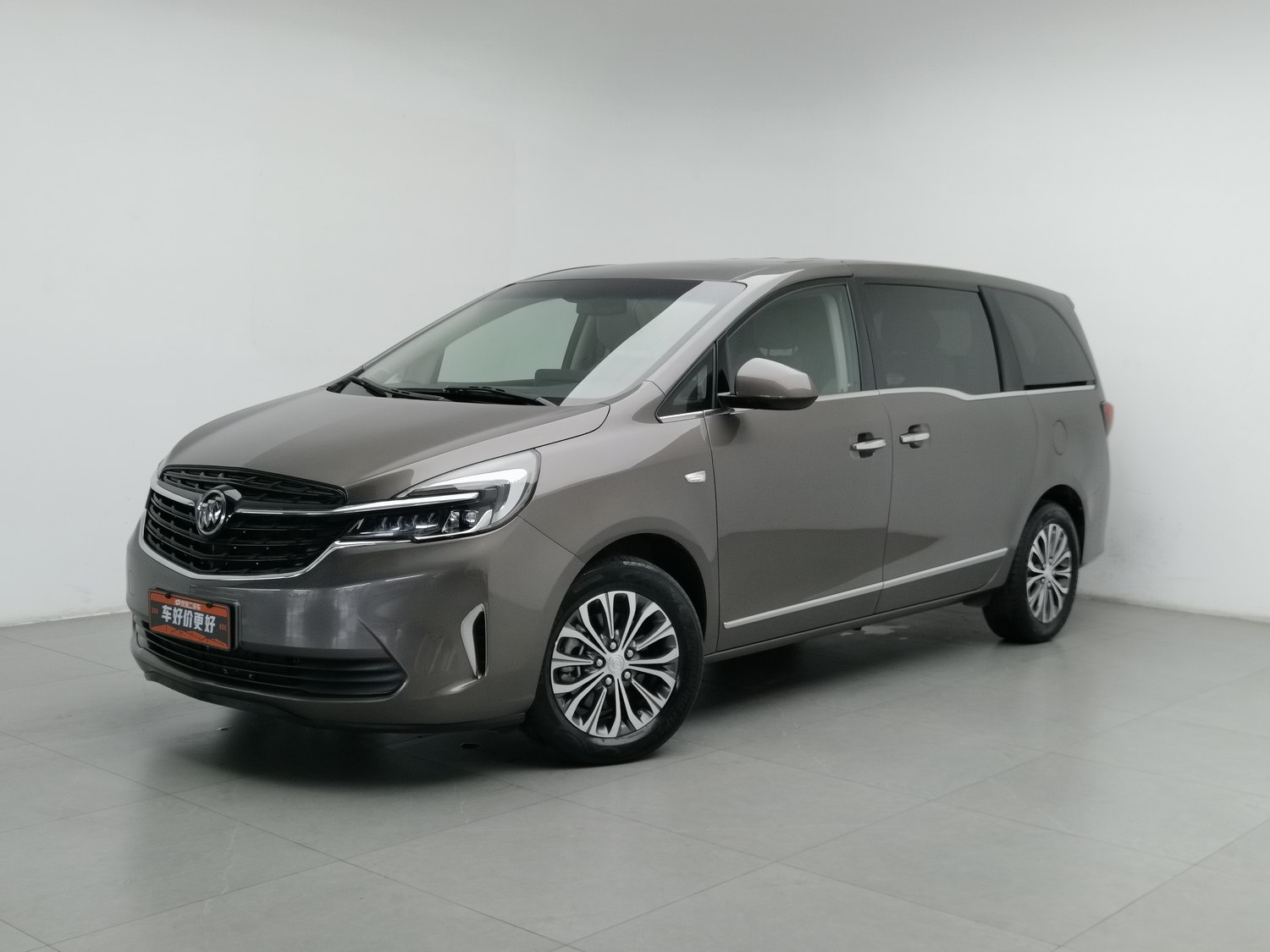 Used Buick GL8 2022 2.0 AT