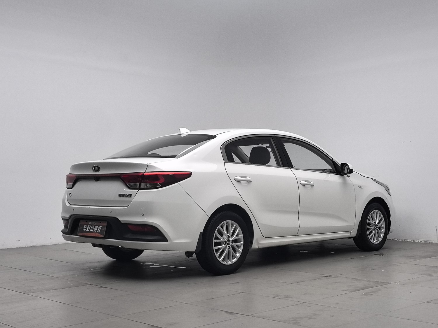 Used Kia K2 2017 1.4 AT