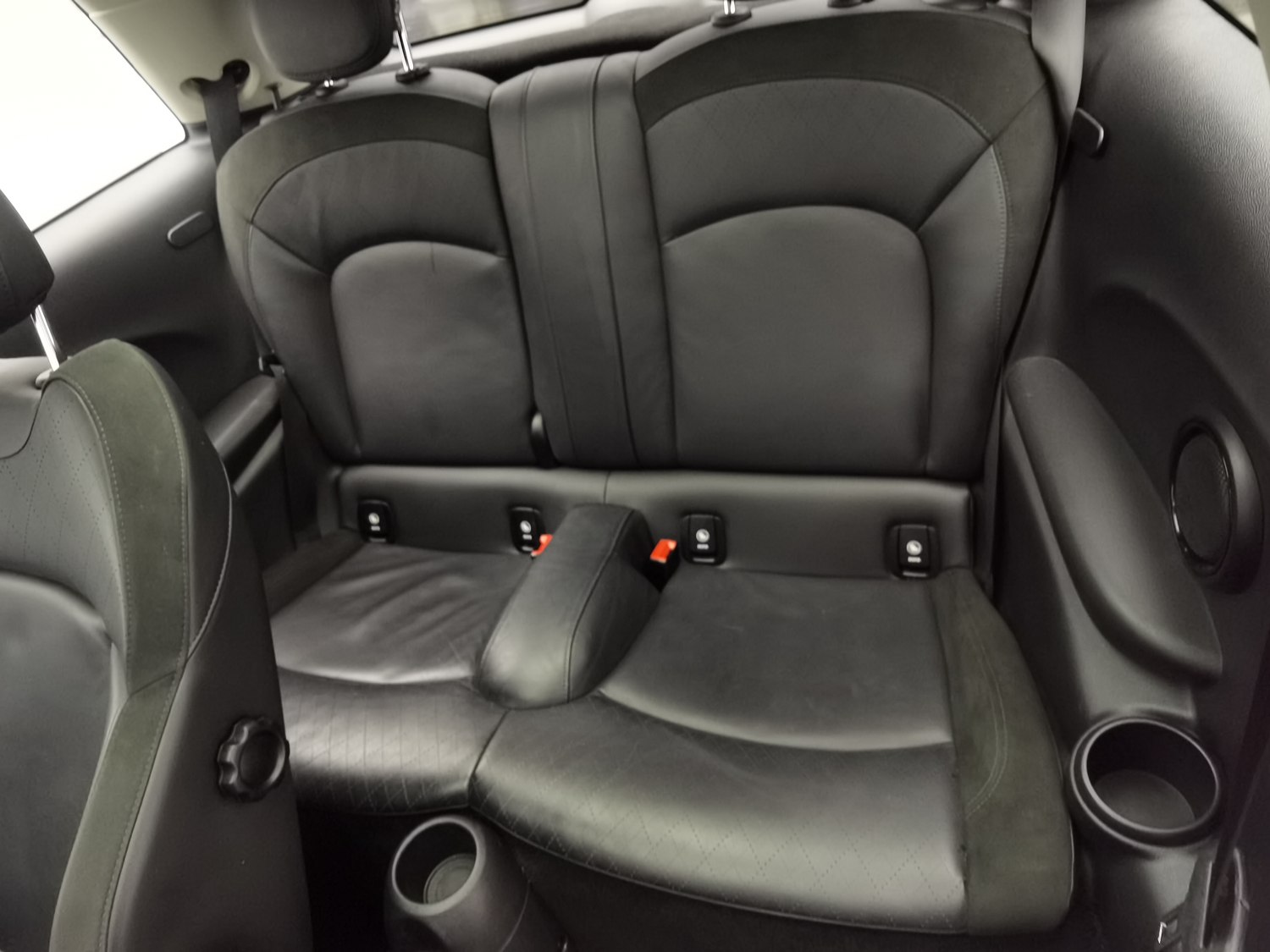 Used MINI MINI 2019 1.5 AT